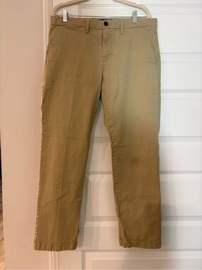 Tommy Hilfiger Men's Khaki Straight-Leg Chinos size 34x30